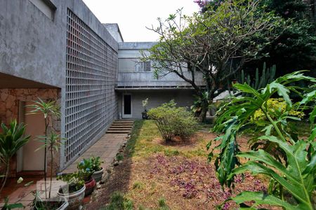 Casa à venda com 600m², 4 quartos e 8 vagasÁrea Externa