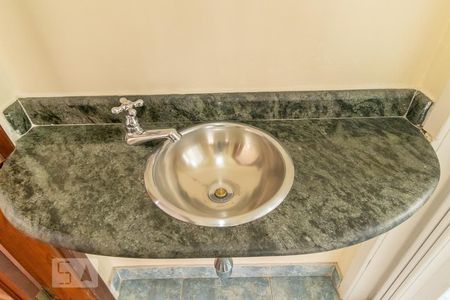 Apartamento à venda com 173m², 3 quartos e 1 vagaBanheiro social 2