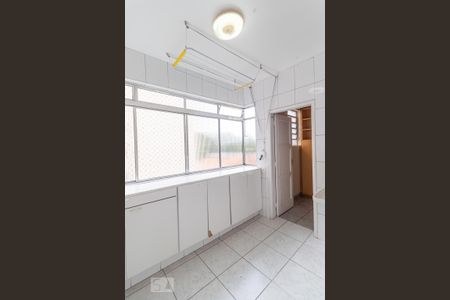 Apartamento à venda com 173m², 3 quartos e 1 vagaÁrea de serviço