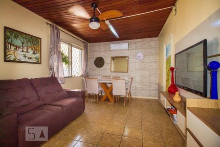 Sala de casa à venda com 3 quartos, 200m² em Glória, Porto Alegre