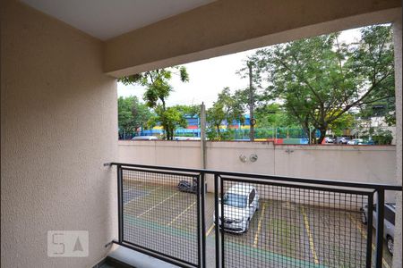 Sacada de apartamento à venda com 3 quartos, 66m² em Jardim Santa Emília, São Paulo