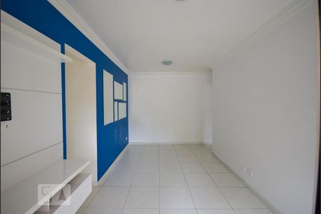 Sala de apartamento à venda com 3 quartos, 66m² em Jardim Santa Emília, São Paulo