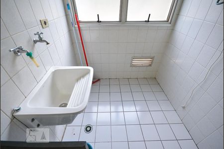 Apartamento à venda com 66m², 3 quartos e 1 vagaÁrea de Serviço