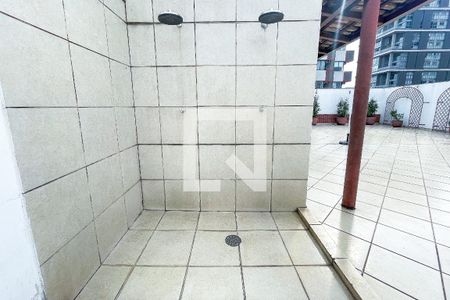 Apartamento à venda com 30m², 1 quarto e 1 vagaDucha