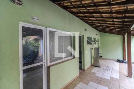 Casa de condomínio à venda com 122m², 3 quartos e 1 vagaÁrea comum