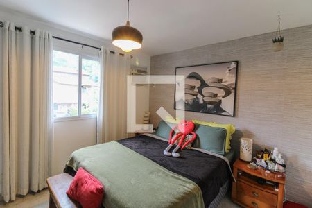 Casa de condomínio à venda com 122m², 3 quartos e 1 vagaSuíte 1Suíte 1