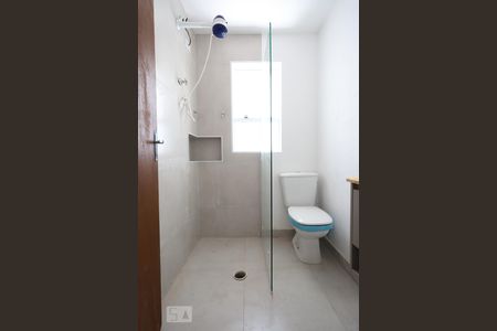 Casa para alugar com 80m², 2 quartos e sem vaga Casa para alugar com 80m², 2 quartos e sem vagaBanheiro