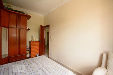Quarto 1 de apartamento para alugar com 2 quartos, 65m² em Vila Valqueire, Rio de Janeiro