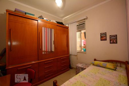 Quarto 2 de apartamento para alugar com 2 quartos, 65m² em Vila Valqueire, Rio de Janeiro