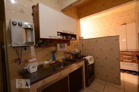 Apartamento para alugar com 65m², 2 quartos e sem vagaCozinha