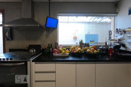 Casa para alugar com 430m², 5 quartos e 2 vagasCozinha