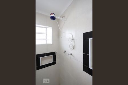 Casa para alugar com 60m², 2 quartos e sem vagaBanheiro