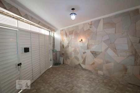 Casa à venda com 130m², 2 quartos e 1 vagaGaragem