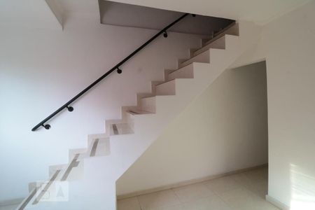 Casa à venda com 130m², 2 quartos e 1 vagaSala superior
