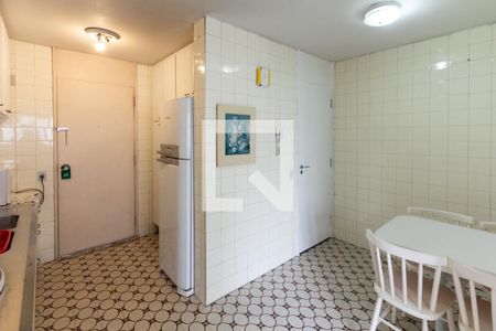 Apartamento para alugar com 110m², 3 quartos e 1 vagaCozinha