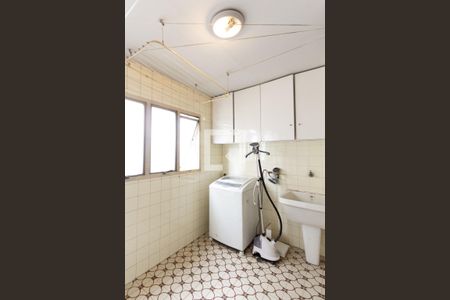 Apartamento para alugar com 110m², 3 quartos e 1 vagaÁrea de Serviço