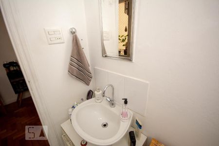 Apartamento à venda com 42m², 1 quarto e sem vagaBanheiro