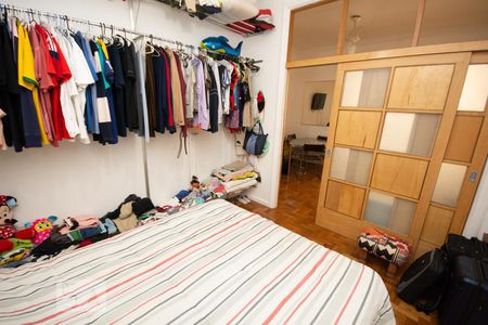 Quarto de apartamento à venda com 1 quarto, 42m² em Copacabana, Rio de Janeiro