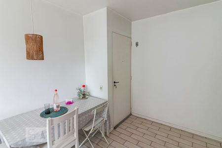 Apartamento para alugar com 60m², 2 quartos e 2 vagasSala