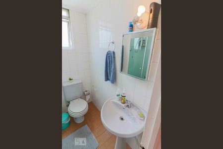 Apartamento para alugar com 60m², 2 quartos e 2 vagasBanheiro