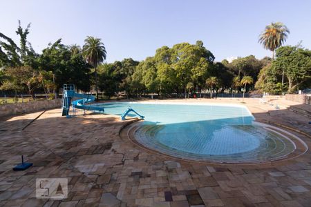 Apartamento para alugar com 60m², 2 quartos e 2 vagasÁrea comum - Piscina