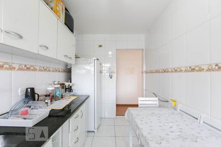 Apartamento à venda com 56m², 2 quartos e 1 vagaCozinha - Armários