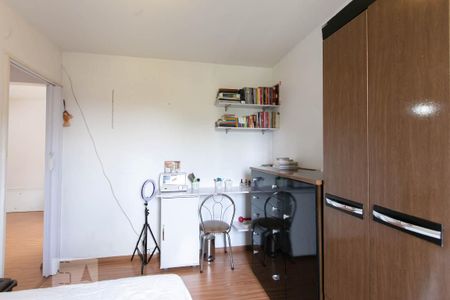 Quarto 1 de apartamento à venda com 2 quartos, 56m² em Jardim Lucinda, São Paulo