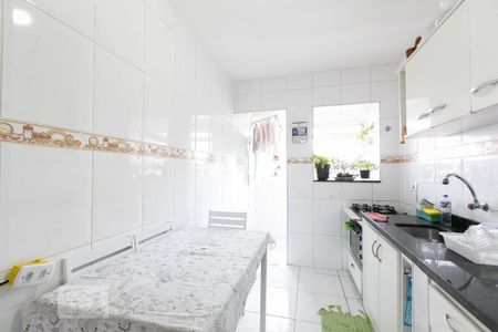 Apartamento à venda com 56m², 2 quartos e 1 vagaCozinha - Armários