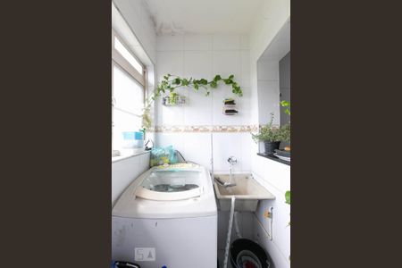 Apartamento à venda com 56m², 2 quartos e 1 vagaÁrea de Serviço