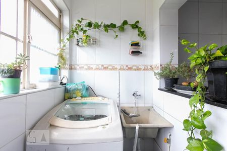 Apartamento à venda com 56m², 2 quartos e 1 vagaÁrea de Serviço