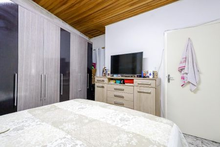Casa para alugar com 2 quartos, 57m² em Vila Nivi, São Paulo