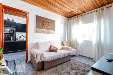 Casa para alugar com 2 quartos, 57m² em Vila Nivi, São Paulo