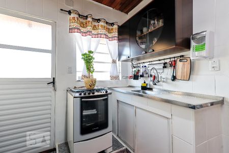 Casa para alugar com 57m², 2 quartos e 1 vaga