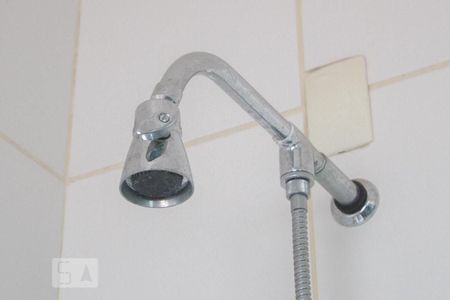 Casa à venda com 270m², 2 quartos e 2 vagasDetalhe Banheiro Suíte