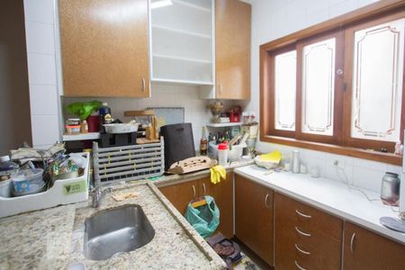 Casa à venda com 270m², 2 quartos e 2 vagasCozinha Casa 2