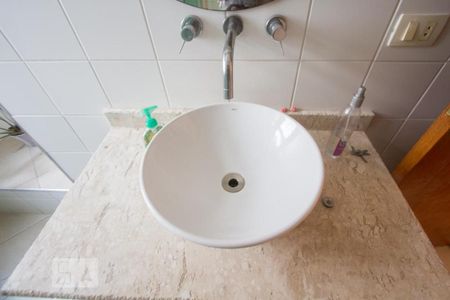 Casa à venda com 270m², 2 quartos e 2 vagasDetalhe Banheiro Casa 2