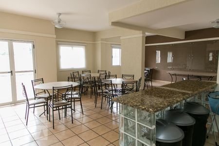 Apartamento para alugar com 72m², 3 quartos e 2 vagas Apartamento para alugar com 72m², 3 quartos e 2 vagasÁrea comum - Salão de festas