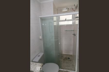 Apartamento para alugar com 72m², 3 quartos e 2 vagas Apartamento para alugar com 72m², 3 quartos e 2 vagasBanheiro