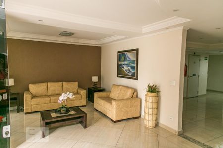 Apartamento para alugar com 72m², 3 quartos e 2 vagas Apartamento para alugar com 72m², 3 quartos e 2 vagasHall