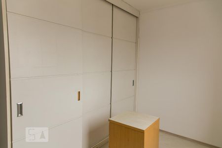 Apartamento para alugar com 72m², 3 quartos e 2 vagas Apartamento para alugar com 72m², 3 quartos e 2 vagasQuarto 2