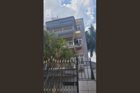 Apartamento para alugar com 96m², 2 quartos e 1 vaga Apartamento para alugar com 96m², 2 quartos e 1 vagaFachada