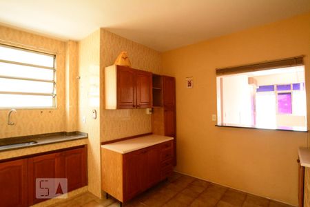 Apartamento para alugar com 96m², 2 quartos e 1 vagaCozinha