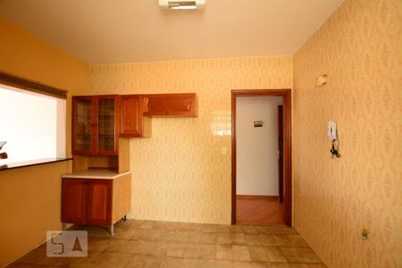 Apartamento para alugar com 96m², 2 quartos e 1 vagaCozinha