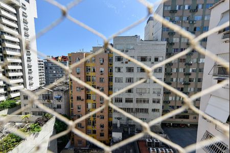 Vista da Sala de apartamento para alugar com 3 quartos, 139m² em Copacabana, Rio de Janeiro