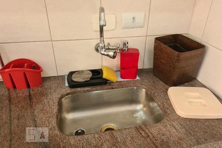 Apartamento para alugar com 62m², 2 quartos e 1 vagaDetallhe Cozinha