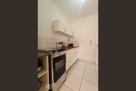 Apartamento para alugar com 62m², 2 quartos e 1 vagaCozinha
