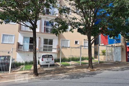 Apartamento para alugar com 62m², 2 quartos e 1 vagaFachada