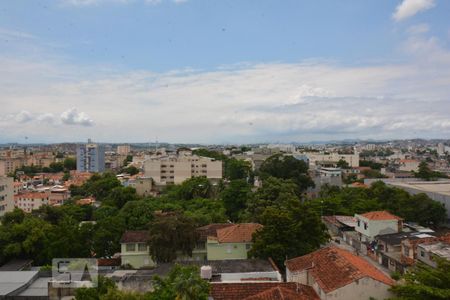 Apartamento para alugar com 62m², 2 quartos e 2 vagasVista da Cozinha e Área de Serviço