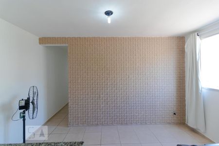 Salas de apartamento à venda com 2 quartos, 46m² em Loteamento Parque São Martinho, Campinas