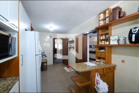 Casa à venda com 380m², 4 quartos e 3 vagasCozinha